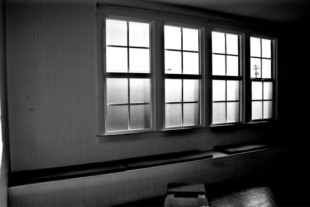 HURRICANE IMPACT WINDOWS